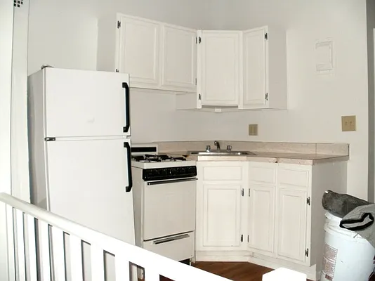Rented by Prince Real Estate Associates LLC | media 32