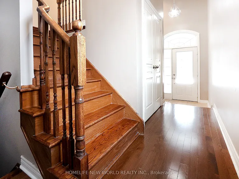 41 Pulpwood Cres — Photo 3