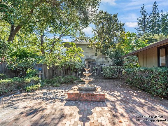 5th image of 14927 Jerries Dr