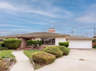 35 Alameda Pl, Salinas, CA 93901