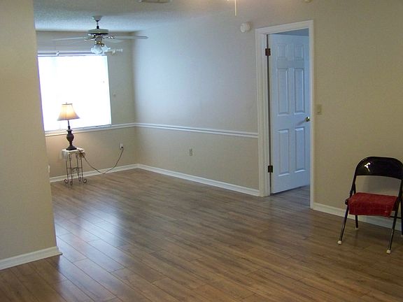3rd image of 1312 Moray Ct