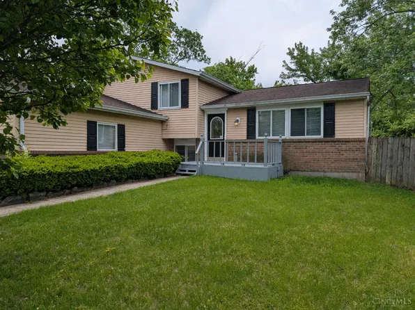 2961 Spruceway Dr, Cincinnati, OH 45251