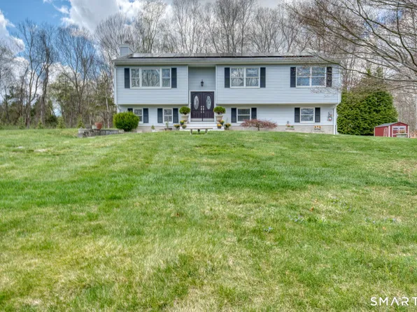11 Hally Lane, Colchester, CT 06415