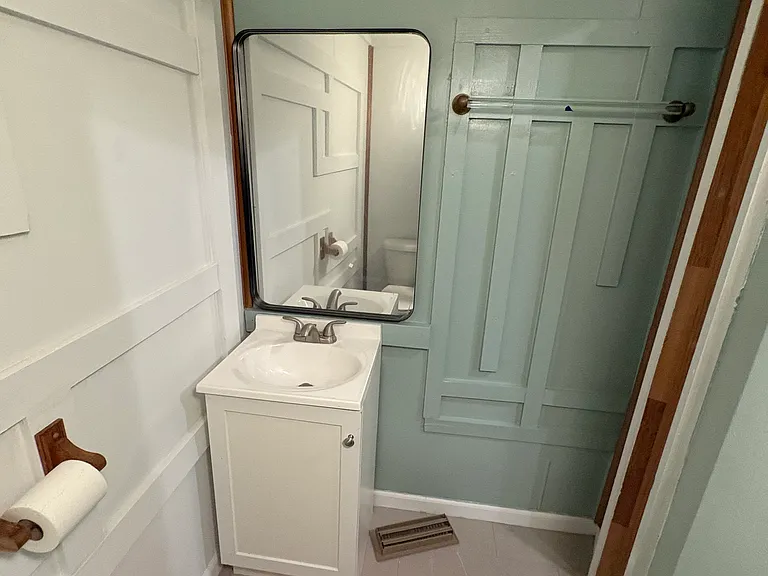 1017 S Pershing Ave #1017 — Photo 3