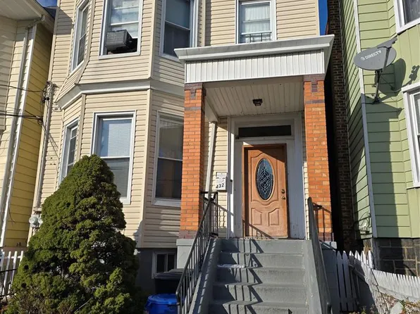 432 65th St, West New York, NJ 07093