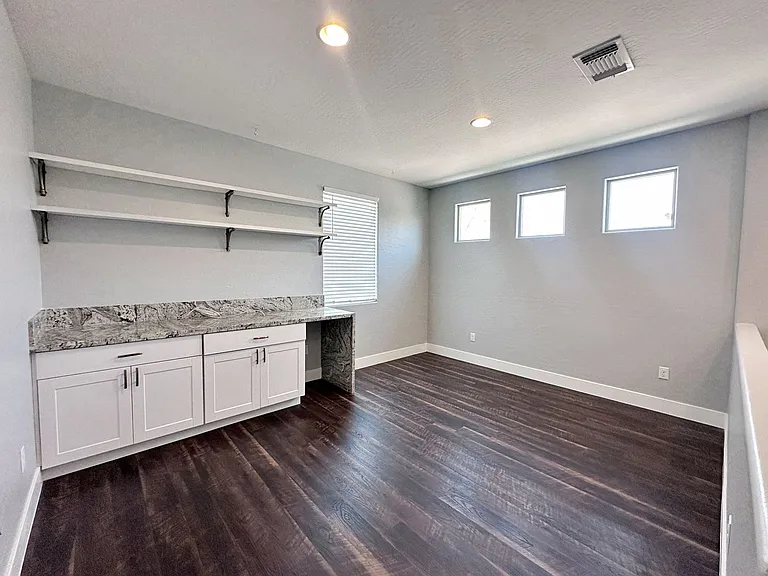 8154 Skye Quarry St — Photo 20