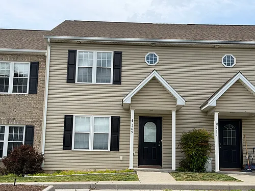 109 Joyce Dr Photo 1