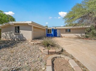 8957 E 25th St, Tucson, AZ 85710