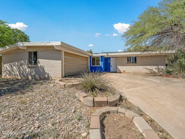 8957 E 25th St, Tucson, AZ 85710