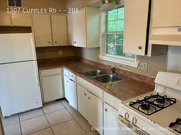 2nd image of 1307 Cupples Rd #206