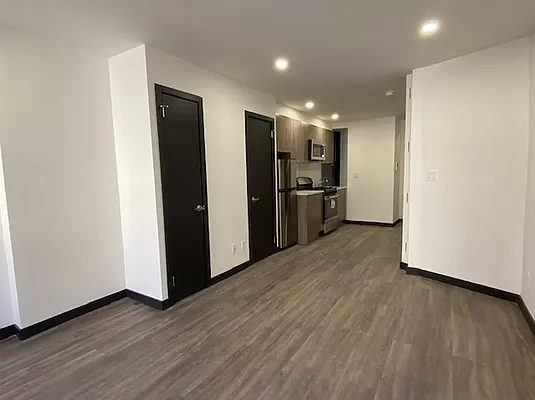 Rented by REAL New York | media 12