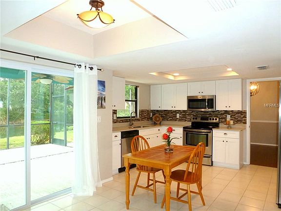 4th image of 543 Still Meadows Cir W