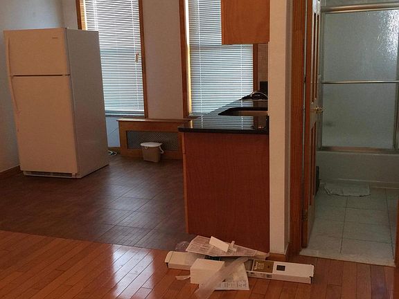 3rd image of 196 Bay 19th St Floor 2