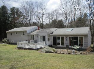 21 Benedict Rd, Monroe, CT 06468