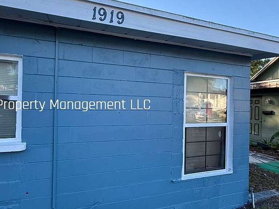 2nd image of 1919 E Mulberry Dr Unit 2