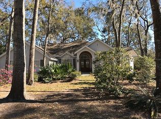 6 Larium Pl, Hilton Head Island, SC 29926