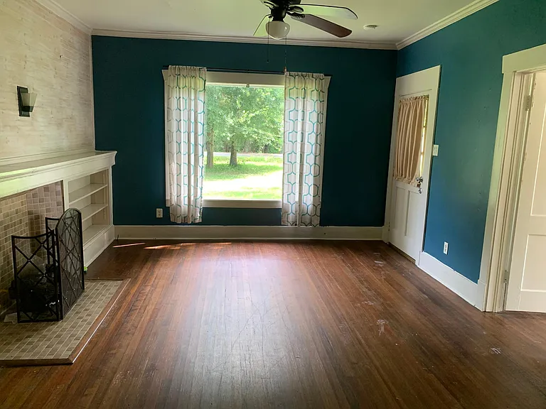 27222 Austin — Photo 4