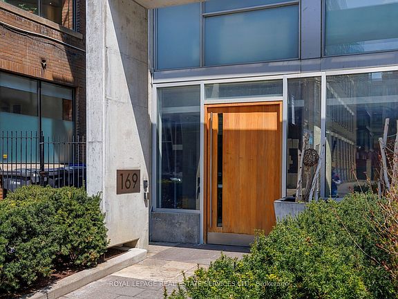 5th image of 169 John St Unit 804