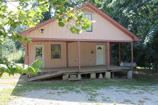 2nd image of 160 County Road 187