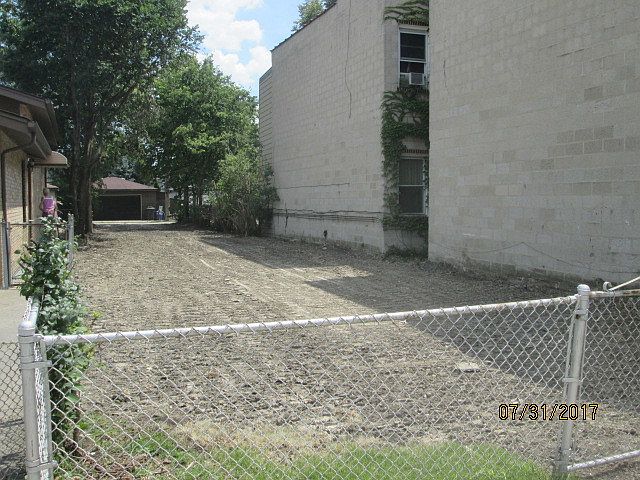 1st image of 4111 Joliet Ave