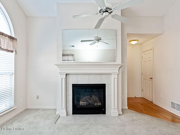 5th image of 1091 Rosewood Pl