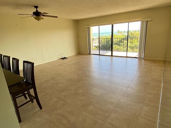5th image of 801 S Ocean Dr APT 510