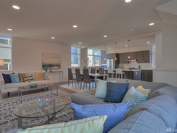 3rd image of 4022A Martin Luther King Jr Way S