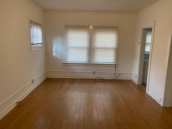 4th image of 635 Elm Ave APT 10