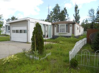 12 Puritan Ln, Center Ossipee, NH 03814