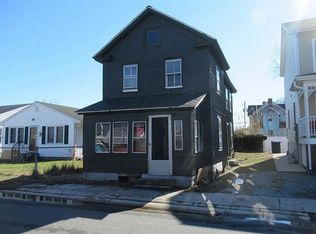 317 Locust St, Crisfield, MD 21817