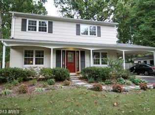 9122 Donna Dean Dr, Springfield, VA 22153