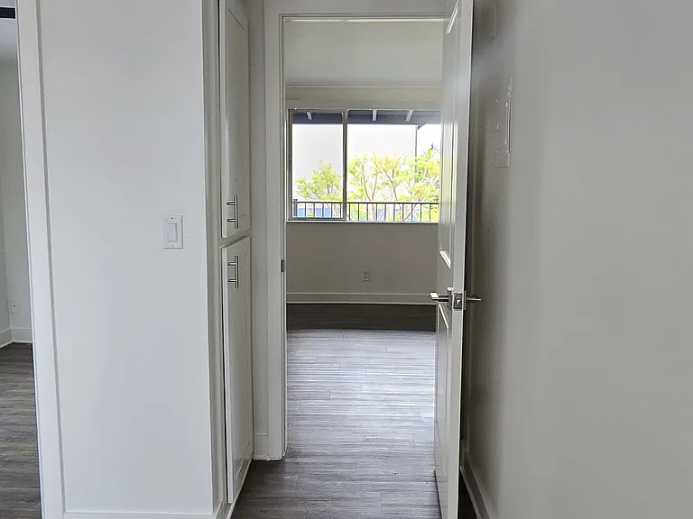 Pacific Villas — Photo 36