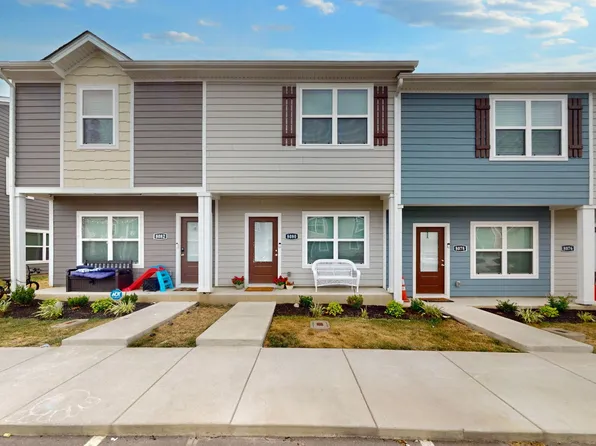 8080 Logan Dr, La Vergne, TN 37086