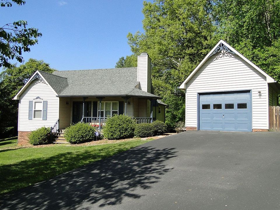 1st image of 71 Kirby Ln