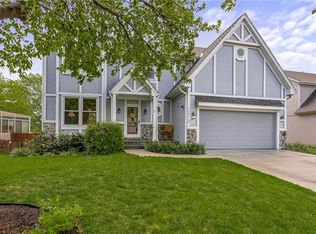 11971 S Rene St, Olathe, KS 66062