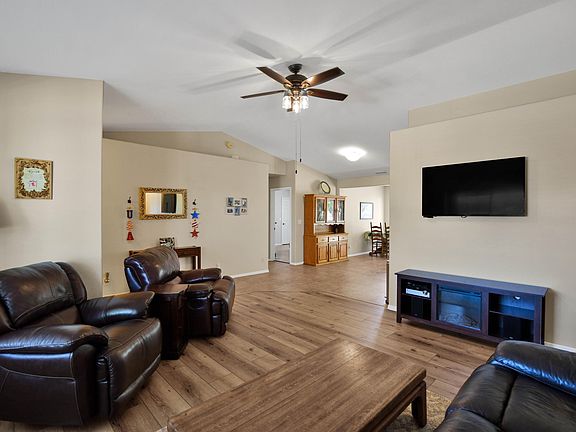 4th image of 4261 N Agua Fria Dr