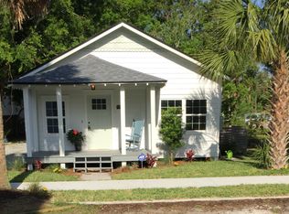 205 S 9th St, Fernandina Beach, FL 32034