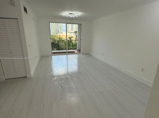 17100 N Bay Rd APT 1617, Sunny Isles Beach, FL 33160