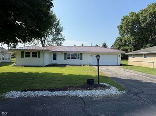 2015 Lebanon Rd, Crawfordsville, IN 47933