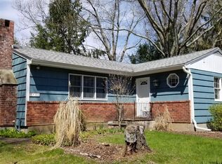 1147 Lake View Rd, Copake, NY 12516