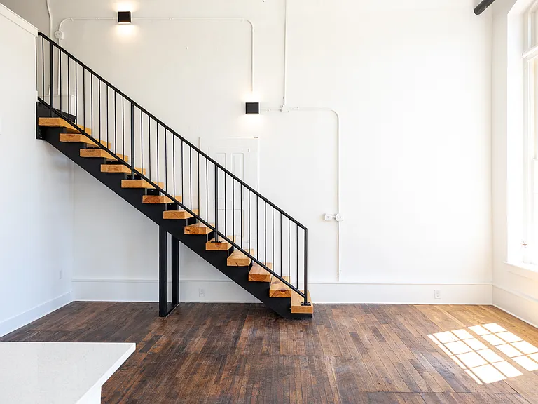 Overton Lofts — Photo 91
