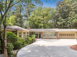 572 Hillside Dr NW, Atlanta, GA 30342