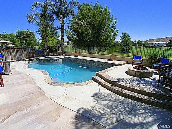 4th image of 29728 Desert Jewel Dr