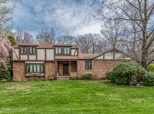 24 Pine Tree Rd, Mountain Top, PA 18707