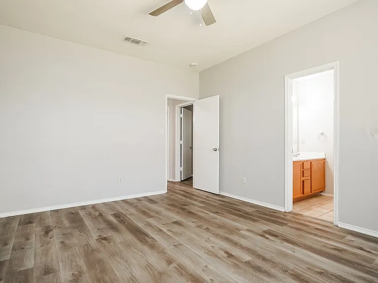 3612 Garden Springs Dr — Photo 9