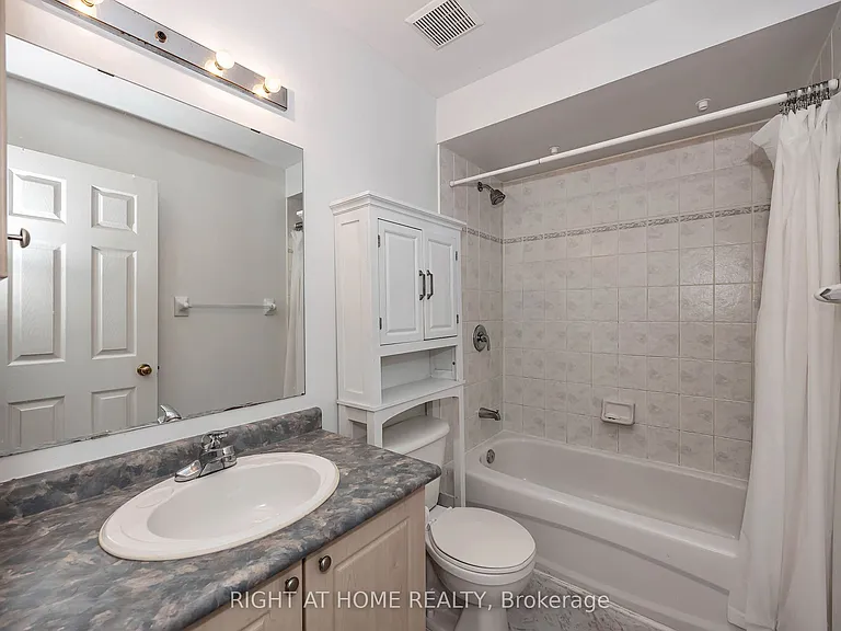 1 Kincardine Dr — Photo 22
