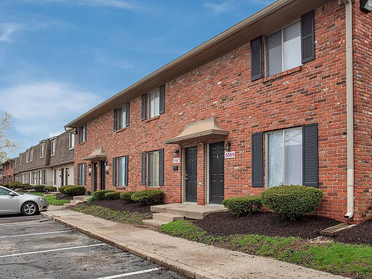 Regency Park Apartments — Photo 14