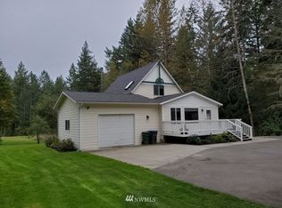 9355 McKenna Falls Rd W, Bremerton, WA 98312