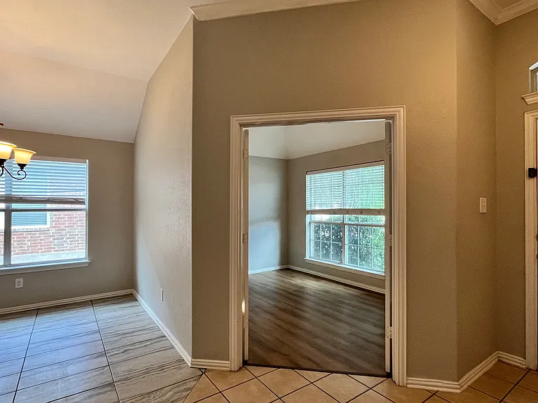 2109 Michelle Creek Dr — Photo 29