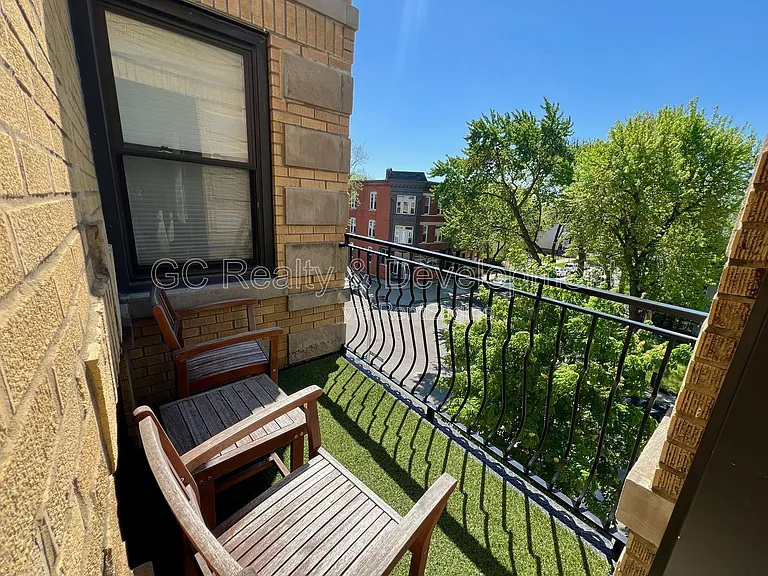 2702 W Cortland St #3 — Photo 14